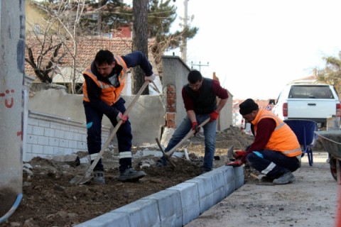 Yeni Yerleşim Alanlarına Yeni Kaldırımlar