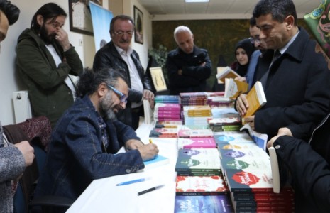 “İstiklal Marşı ve Tarih Sevdamız” Konferansı Düzenlendi