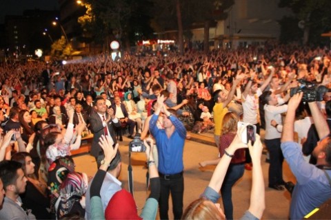 Çankırı Belediyesi’nin Gençlik Konserini 20 Bin Kişi İzledi