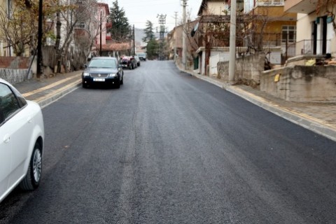 Büyük Derbent Caddesi’nde Yol ve Kaldırım Çalışmaları Tamamlandı