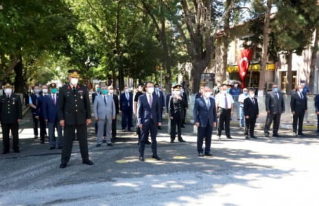 Atatürk’ün Çankırı’ya Gelişi ve Şapka İnkılâbının 95. Yıl Dönümü Tören ile Kutlandı