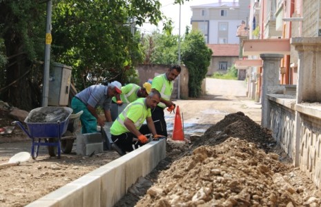 Hamamcıoğlu Sokak’ta Altyapı Tamam, Üst Yapı Çalışmaları Başladı