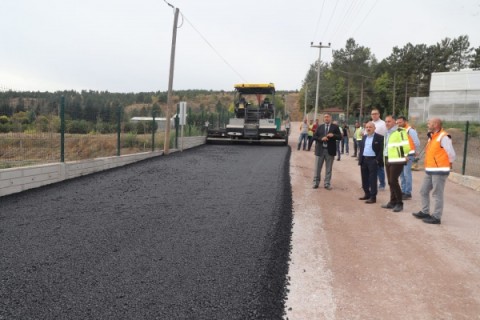 Fidanlık Yolu Sıcak Asfalt ile Buluşuyor