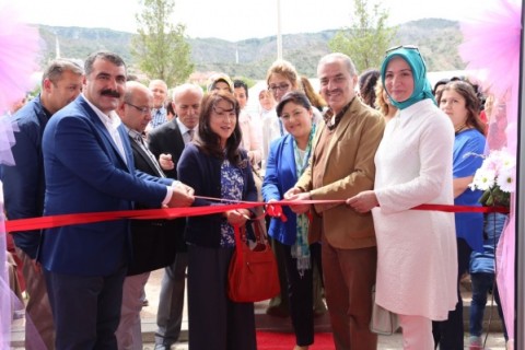 “Atölyem Çankırı” Sergisine Kardeş İlgisi