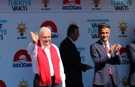 Başbakan Yıldırım, Çankırı Mitinginde Halka Hitap Etti