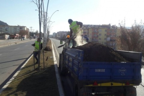 Çankırı’daki Parklara Yerli ve Doğal Gübre