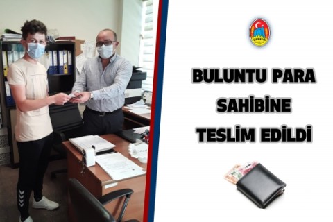 Öğrenci Kaybetti, Muhtar Buldu, Belediye Teslim Etti