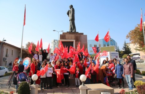 Atatürk’ün Çocukları Çankırı’yı Bayraklarla Donattı