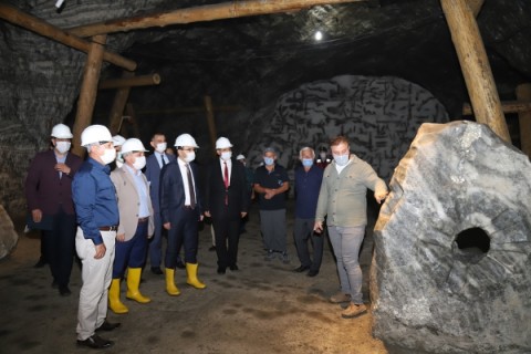 Başkan Esen, Vali Ayaz’a Yer Altı Tuz Şehri Projesi'ni Anlattı