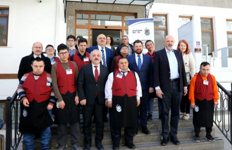 Çankırı Belediyesinin Engel Tanımaz Projesi Başladı