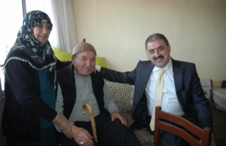 Başkanımız İrfan Dinç, Belediyeden Emekli Ali Candan’ı Unutmadı