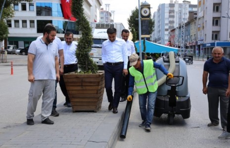 Çankırı Belediyesi Kentin Temizliğinde “Fil” Kullanacak