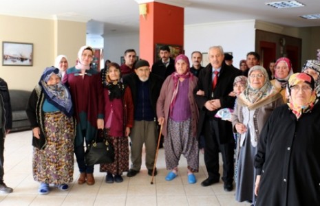 Çankırı Belediyesi Huzurevi Sakinlerini Kaplıcada Ağırladı