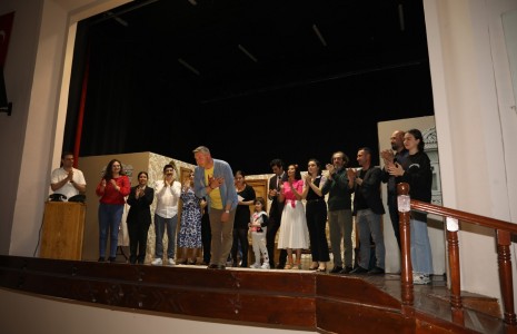Çankırı Belediyesi Tiyatro Topluluğu Seyirci Karşısına Çıktı
