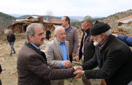 Dinç, Evleri Yanan Serçeler Köyü Halkı ile Görüştü