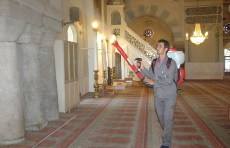 Çankırı Belediyesi Camileri Gülsuyu İle Yıkıyor