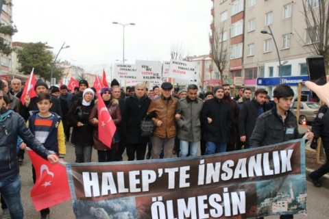 Çankırı'da "Halep'te İnsanlık Ölmesin" Yürüyüşü Düzenlendi