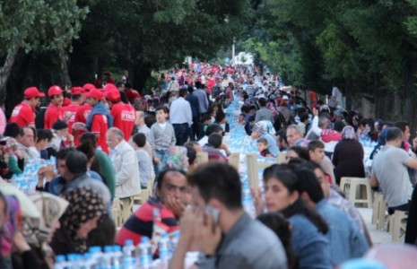 Çankırı'da Ramazan Coşkusu Sokaklara Taştı