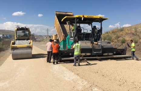 Çankırı’da Yol Zemini Güçlendiriliyor